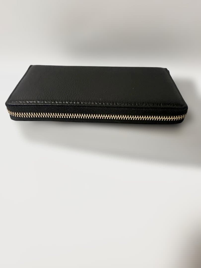 ヴィヴィアンウエストウッドvivienne westwood　オーブ型押ブラック