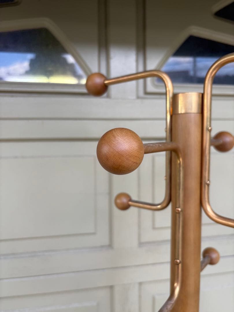 カリモク コートハンガー ポールハンガー アンティーク調 ハンガーラック