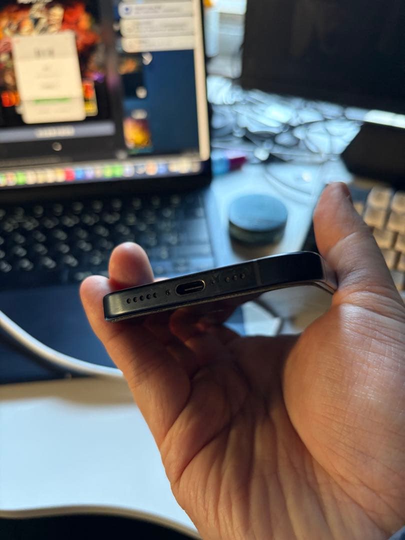 iPhone 15 Pro 256GB｜SIMフリー｜バッテリー86％