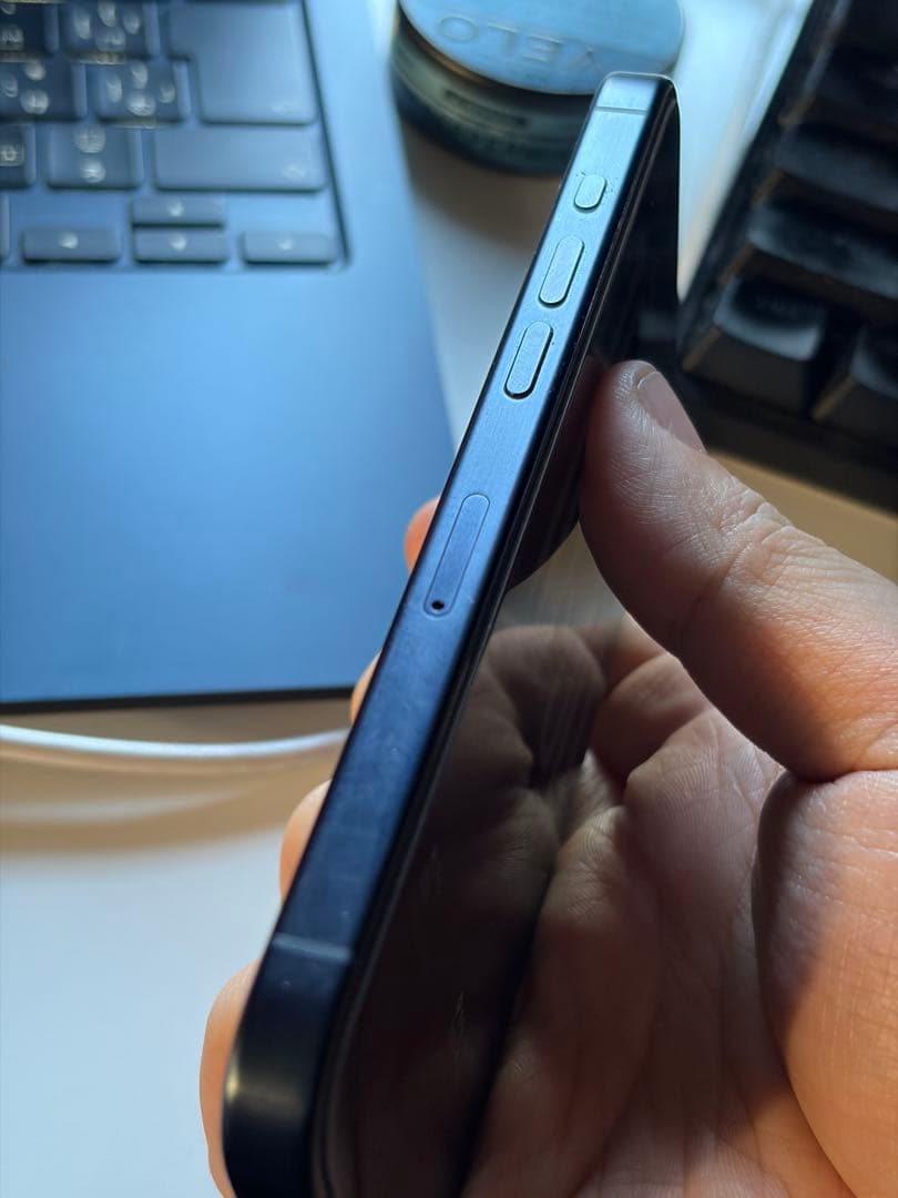 iPhone 15 Pro 256GB｜SIMフリー｜バッテリー86％