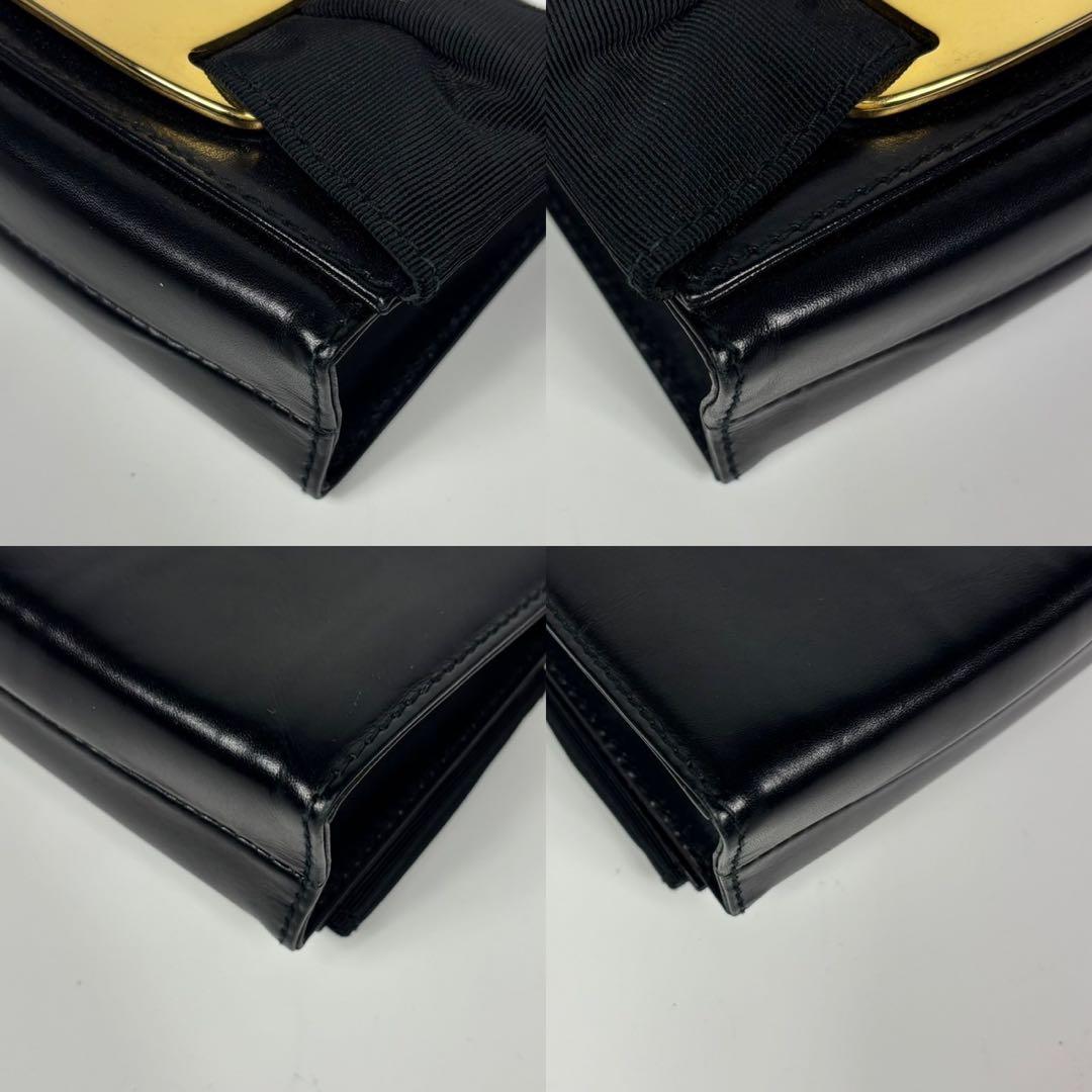 極美品　フェラガモ　ショルダーバッグ　ポシェット　レザー　デカ　リボン　黒