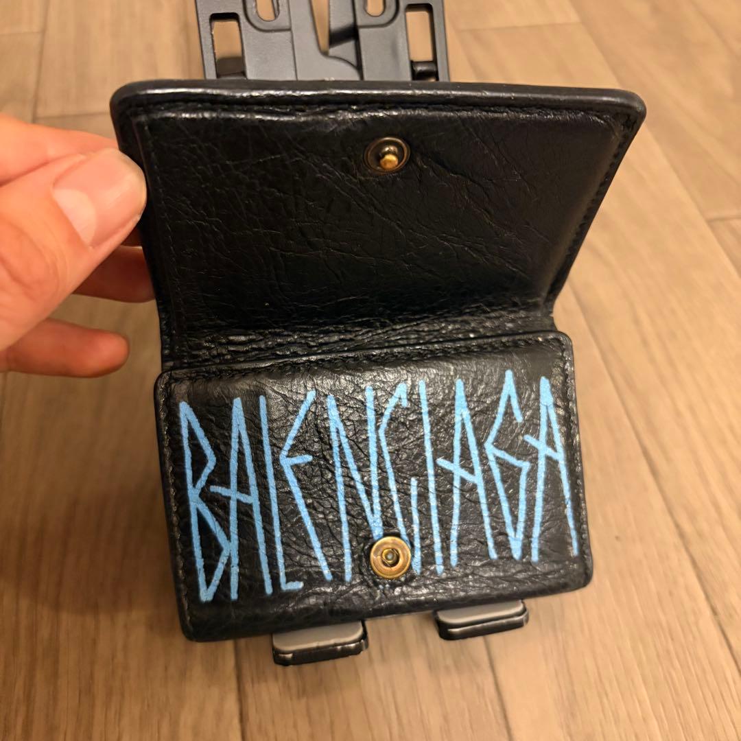 バレンシアガ　ペーパーミニウォレット　グラフィティ　レザー　黒