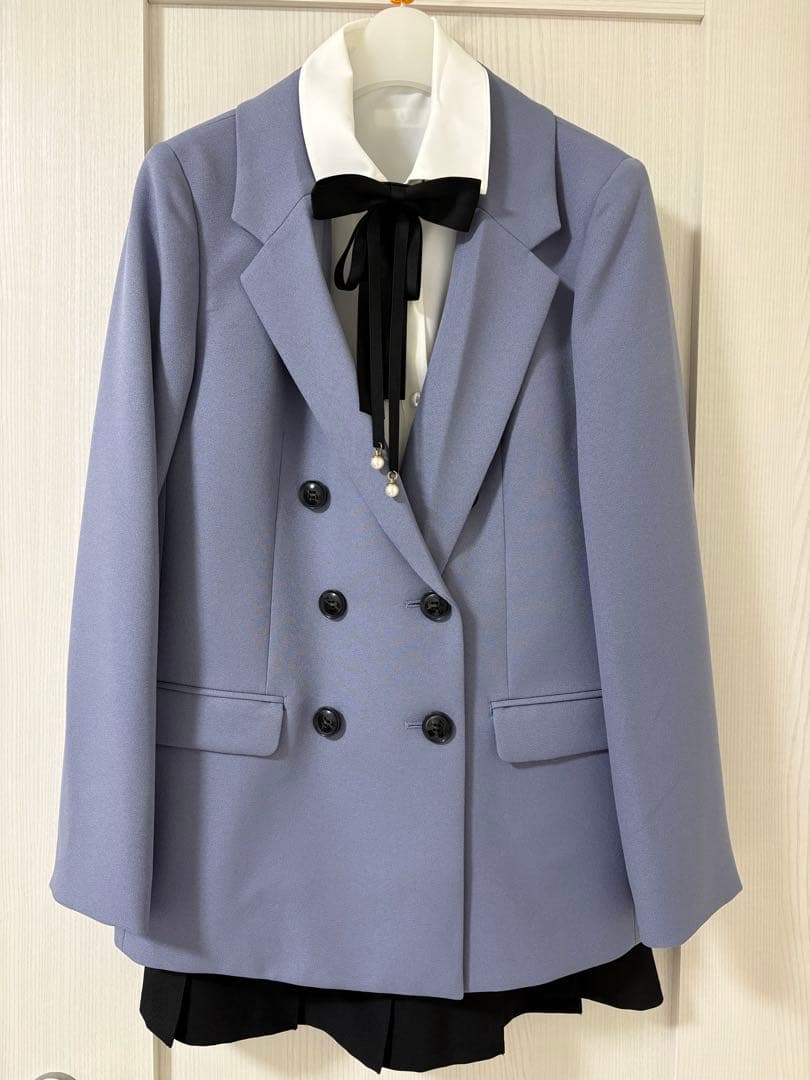 【美品】ELLE EN NOIR・エルアンノワール・ 卒業式・スーツ・160