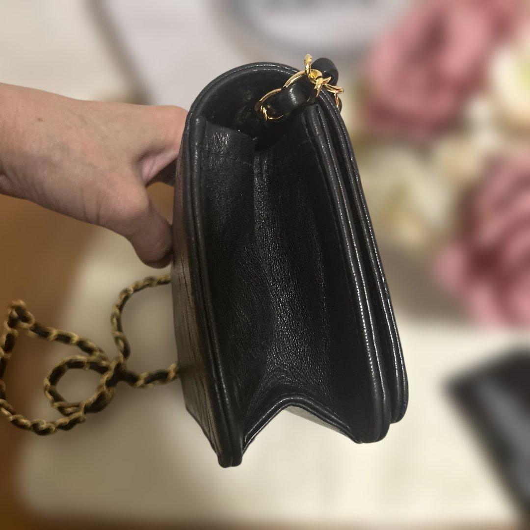 ☆本物☆シャネル　ミニマトラッセ　ブラック　ラムスキン　プッシュロック