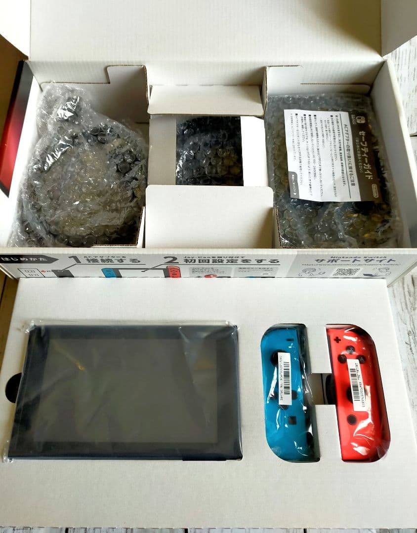 Nintendo Switch本体　Joy-Con　switch