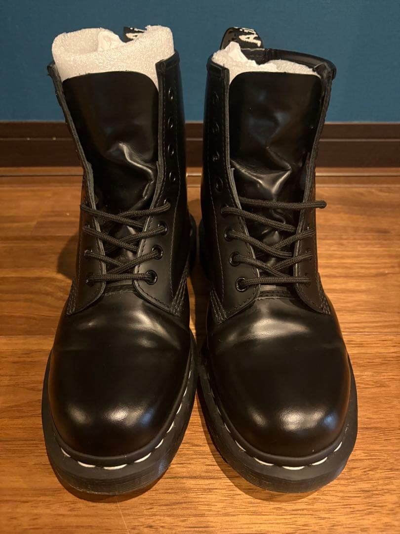 ドクターマーチン　1460ホワイトステッチ8ホール　ブーツ