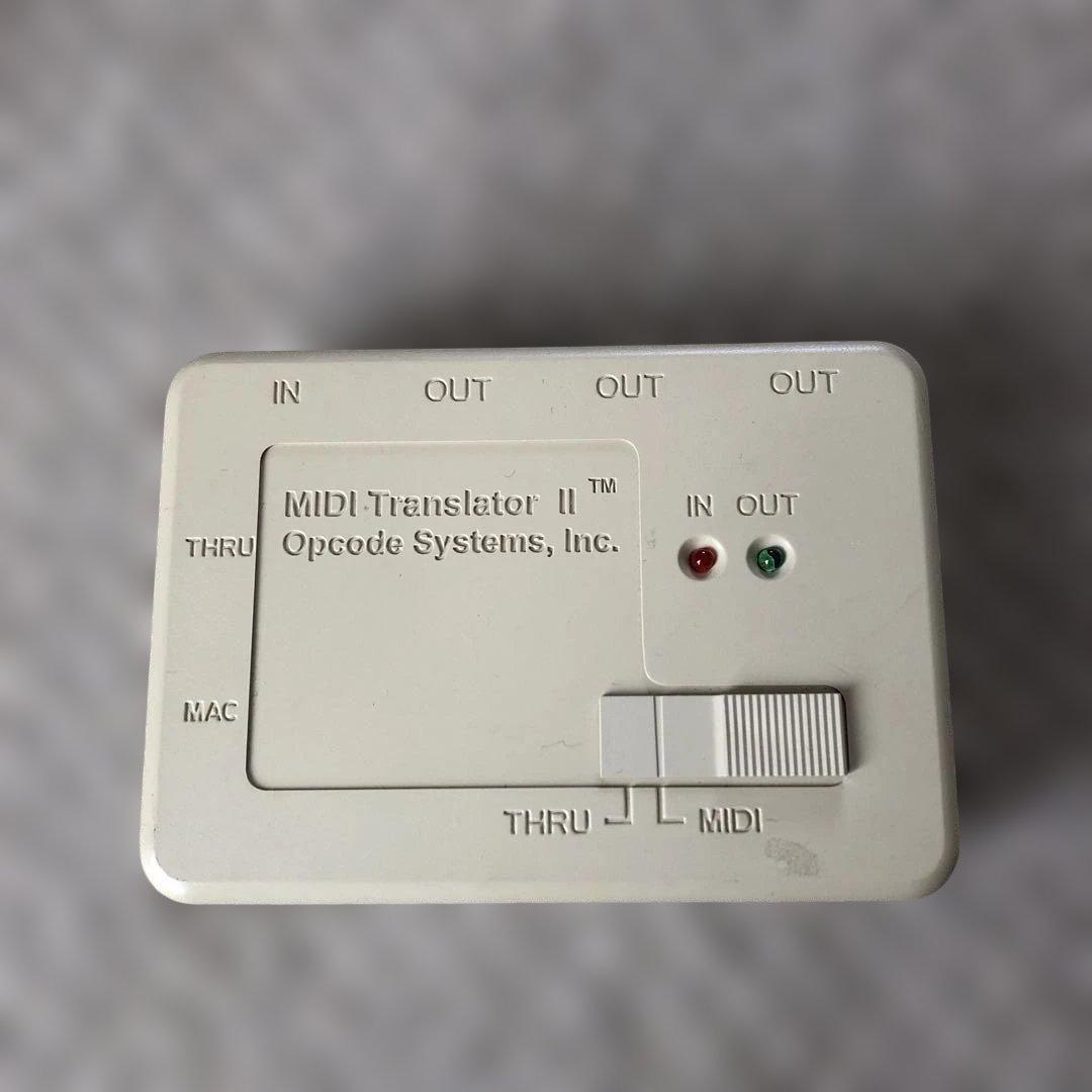 Roland MT-32 & Opcode MIDI Translator Ⅱ