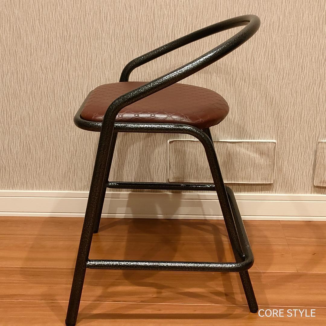 希少　カンティレバーチェア　デザイナーズチェア　アイアンフレーム
