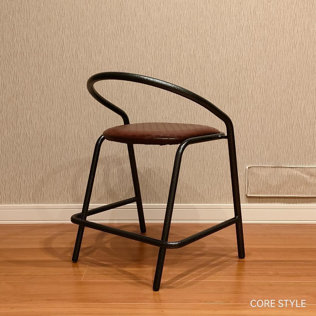 希少　カンティレバーチェア　デザイナーズチェア　アイアンフレーム