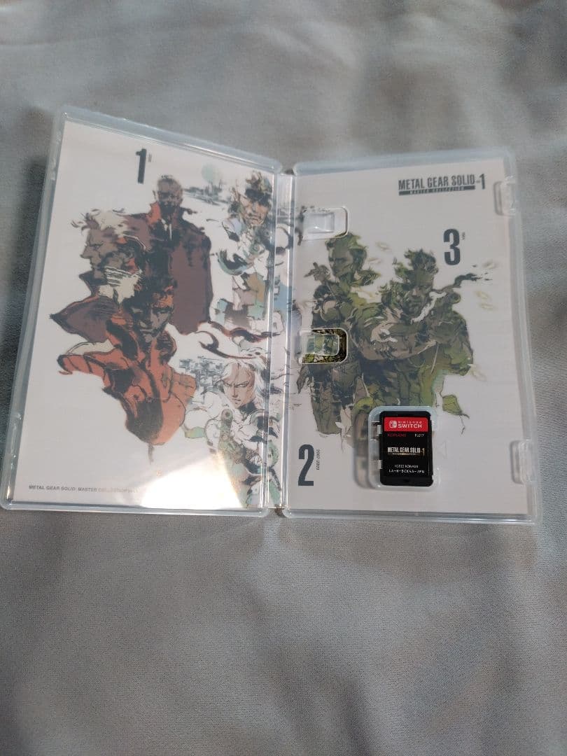 Switchソフトまとめ売り　ニーアオートマタ、メタルギアソリッド、零濡鴉ノ巫女