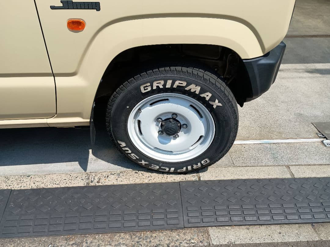 スズキ ジムニー GRIPMAX 175/80R16　スタッドレスタイヤ４本