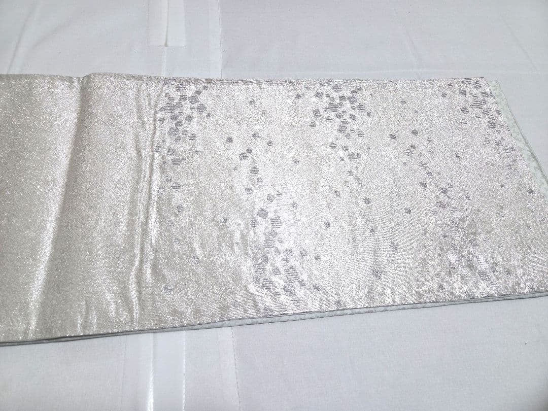 A◆着物くつろぎ 作家物 大久保玄才 銀糸 六通 正絹 フォーマルな袋帯