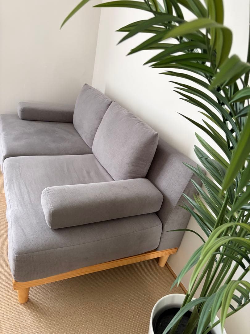 【美品】VENTOTA 2人掛け3人掛けソファ（北欧風・禁煙環境）