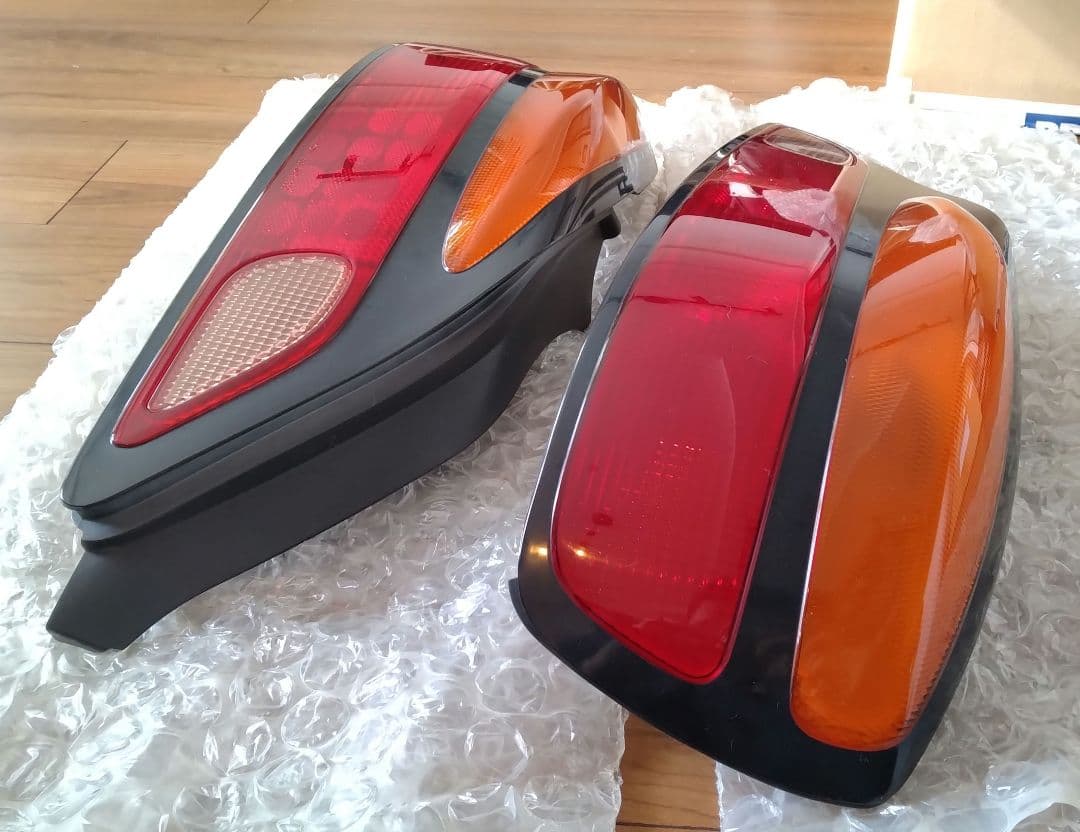 S15シルビア　純正テールランプ/ LR