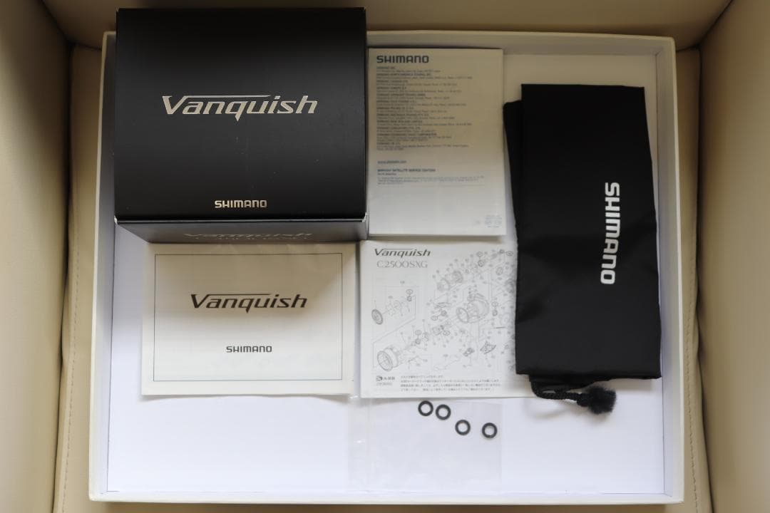 【美品 淡水使用のみ】シマノ19ヴァンキッシュC2500SXG バンキッシュ