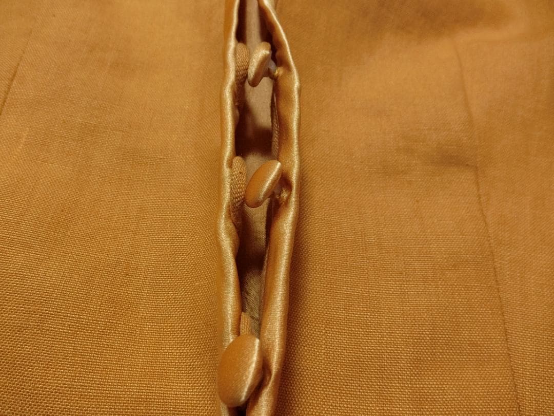 イタリア製　ヴァレンティノ　パイピング　リネン　スカート　セットアップ　４２