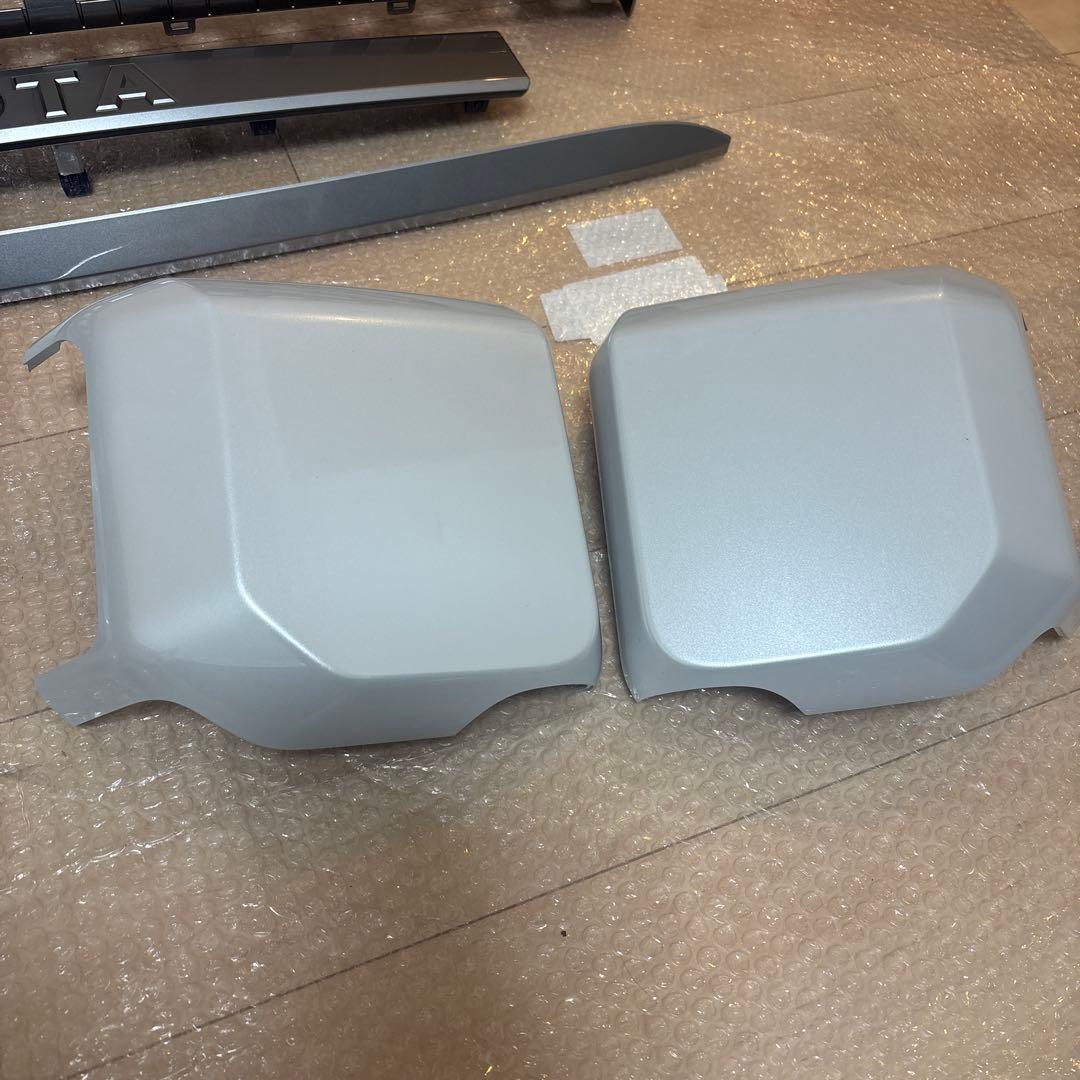 ランクル250VX純正パーツセット　ホワイトパールマイカ（新車外し)