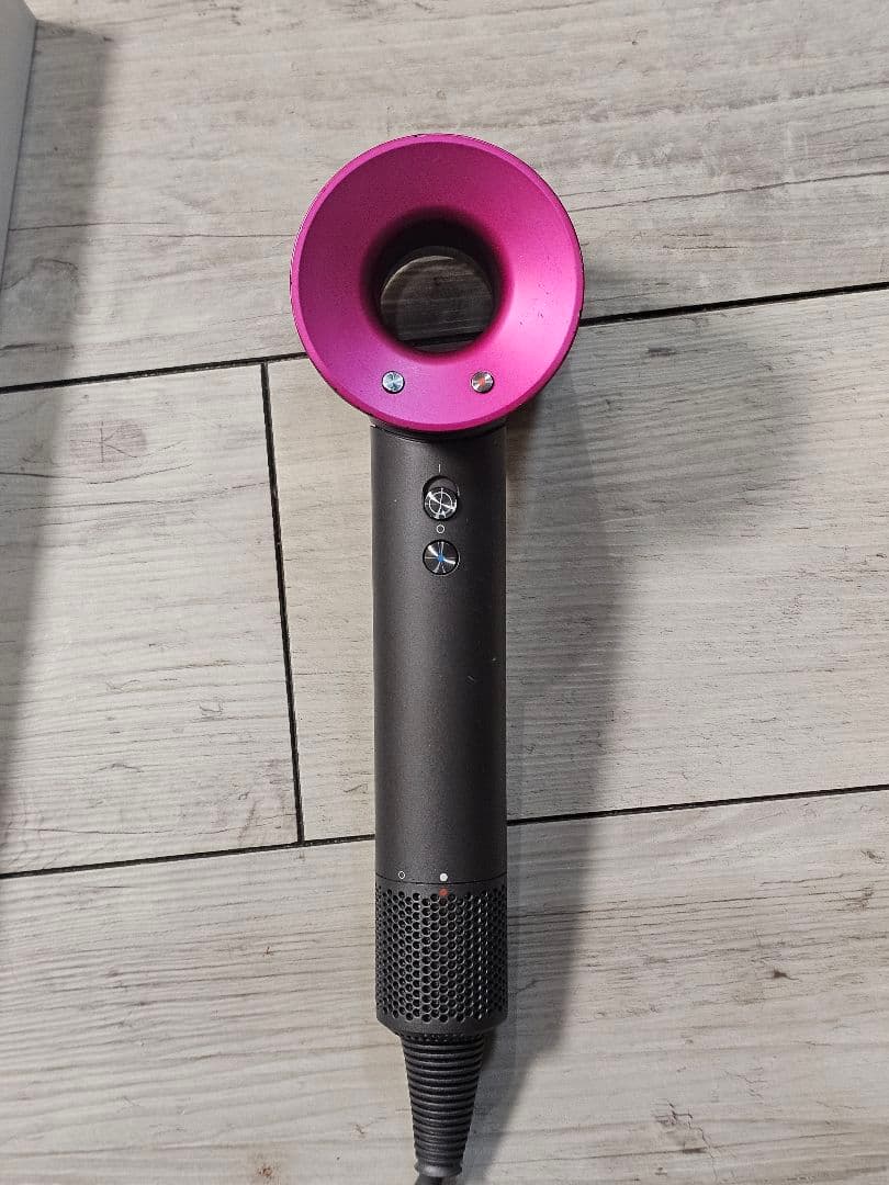 今週末限定価格！　保証付き！　ダイソン　メンテナンス済み　dyson hd08