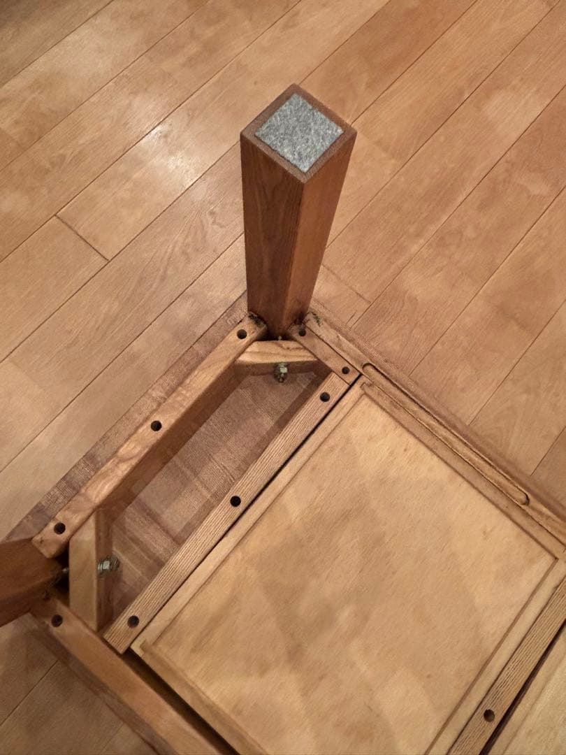 2008年　無印良品　タモ材テーブル