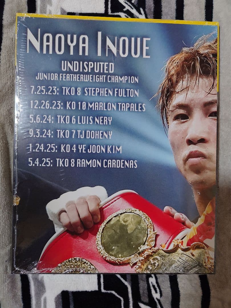 リングマガジン　井上尚弥選手が表紙の海外雑誌ポスター付き。