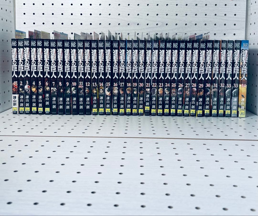 全巻初版！進撃の巨人 1 ~ 34巻完結セット　帯☆チラシ付き