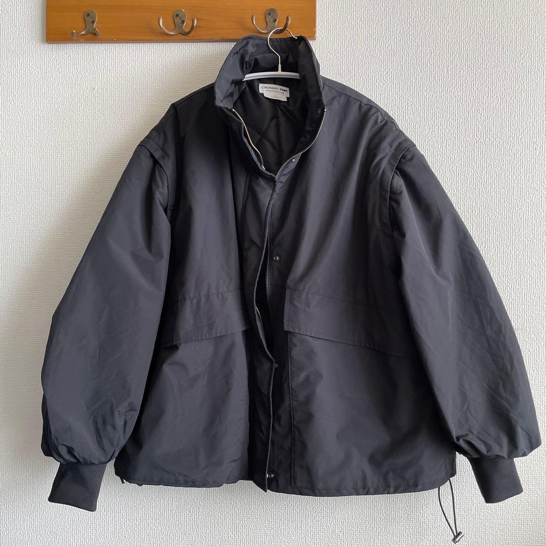 ティピー　bigポケットスタンドワークアウター