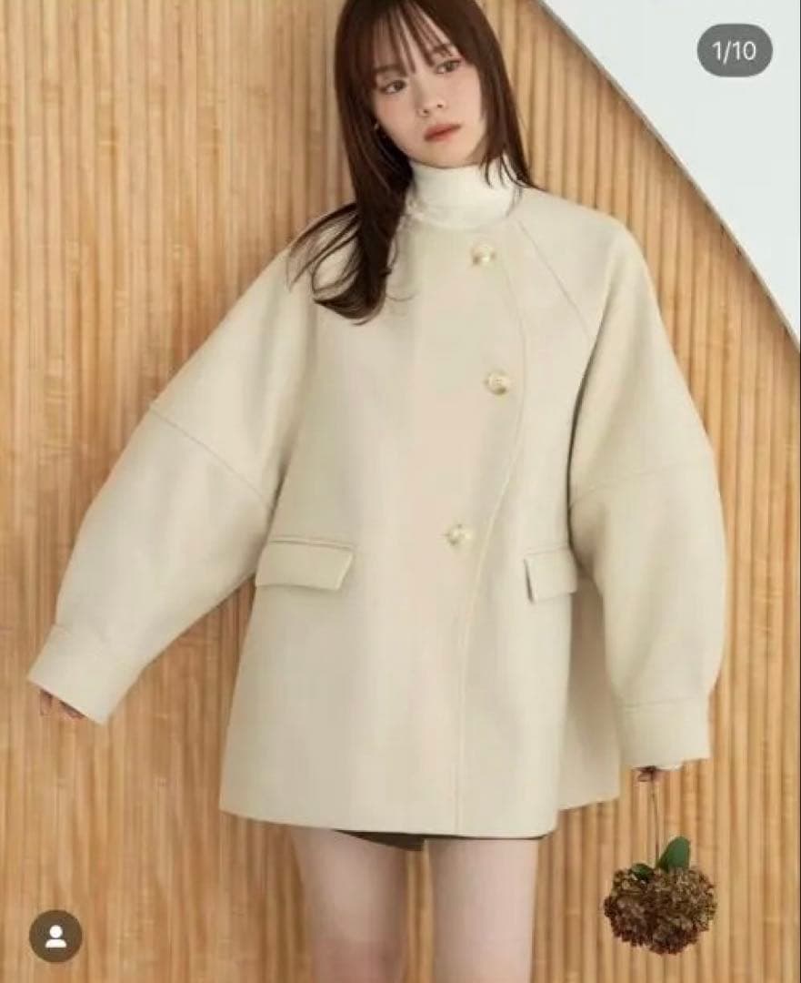 hinariのウェーブデザインミドルコート