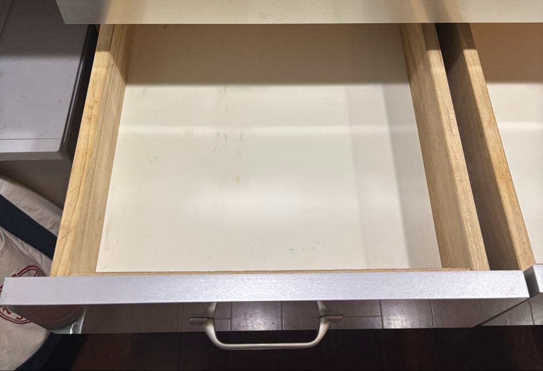 【値下げ】unico ウニコ STRADA ストラーダ 食器棚3月中に発送予定