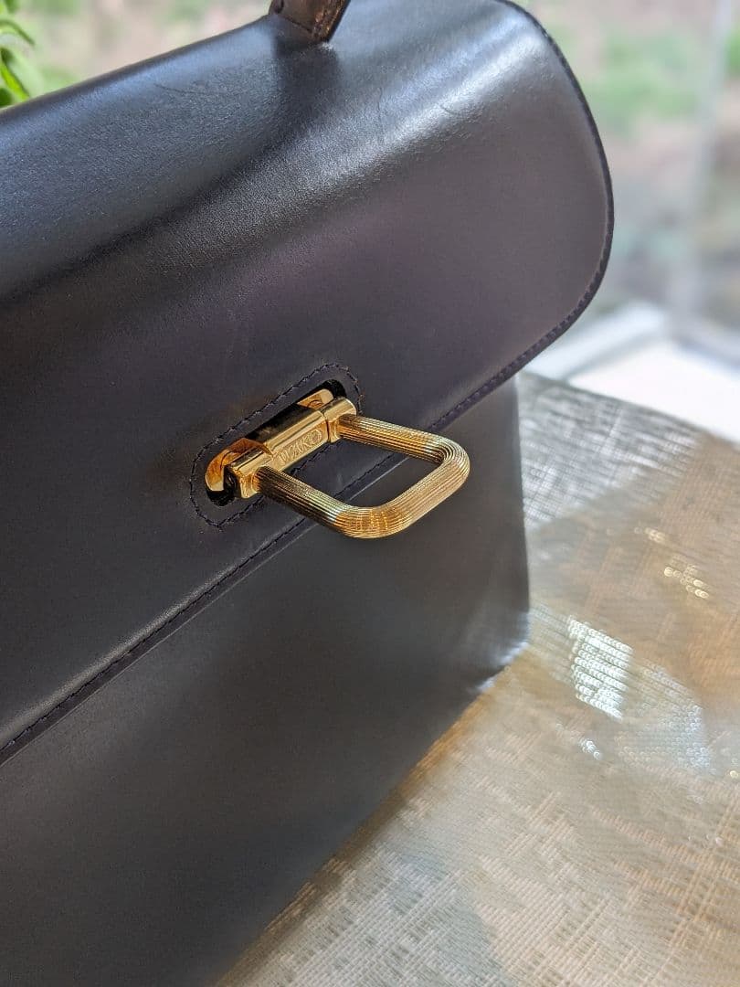 銀座和光オリジナル本革バッグ　ネイビー