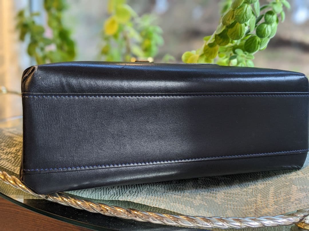 銀座和光オリジナル本革バッグ　ネイビー