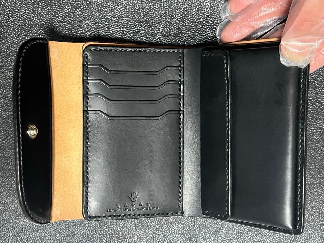 【emu】MOTO モト　ミドルウォレット　コードバン　ROCADO社