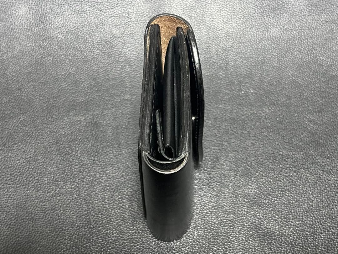 【emu】MOTO モト　ミドルウォレット　コードバン　ROCADO社