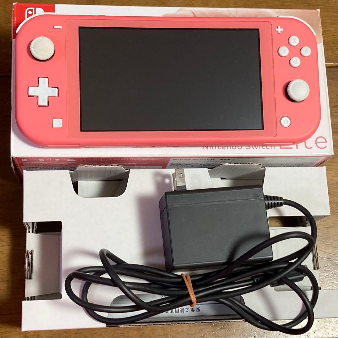 Switch Lite スイッチ　ライト　コーラル　ピンク 本体 ACアダプター