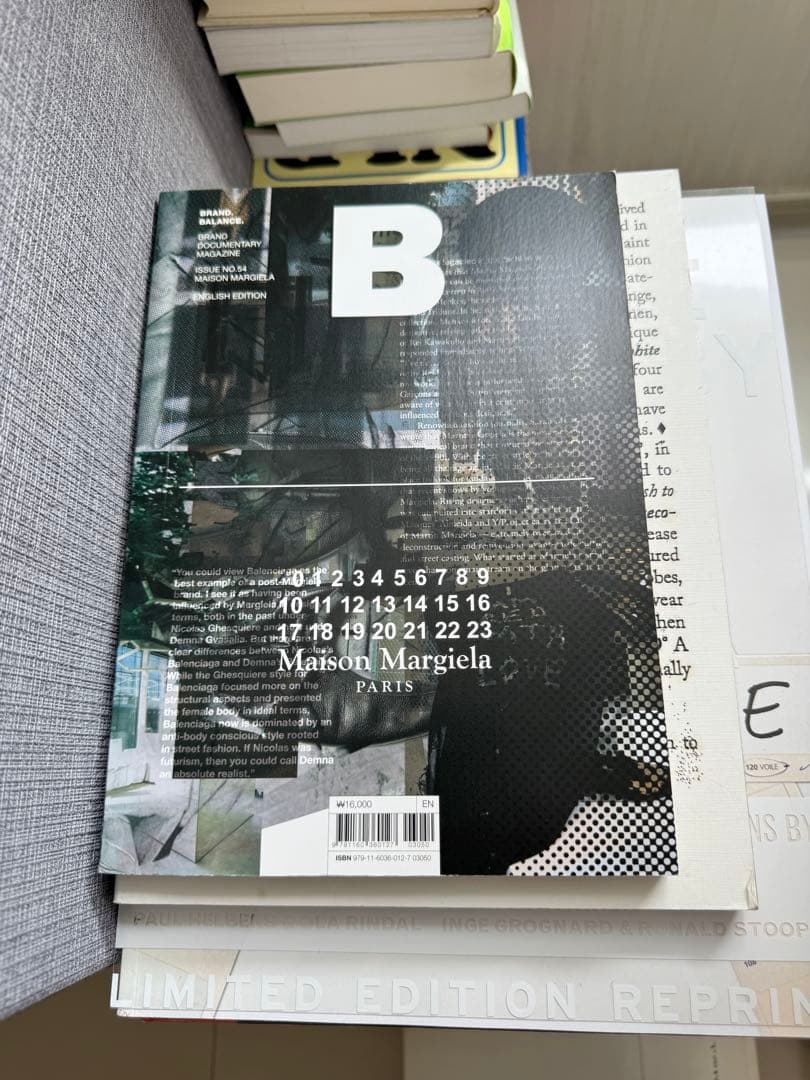 Martin Margiela オフィシャルブック　洋書　特集　11冊セット販売