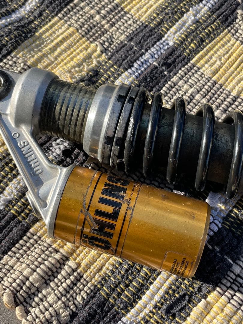 オーリンズ　KA2124 V-519