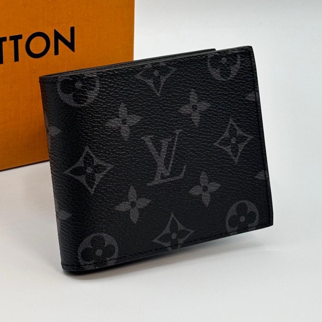 【新品に近い】 新型 箱袋付 ルイヴィトン エクリプス マルコNM　黒 二つ折り