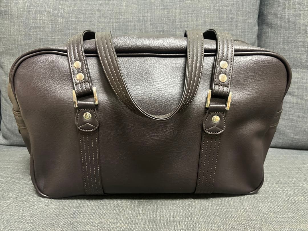 イーストボーイ　EASTBOY スクバ Venus チョコレート×シルバー 美品