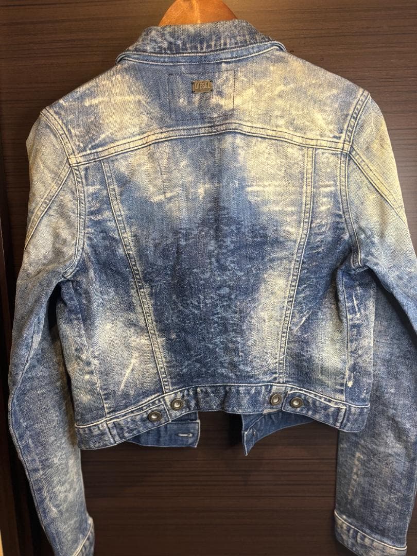 【DIESEL】ヴィンテージウォッシュ デニムジャケット クロップド丈