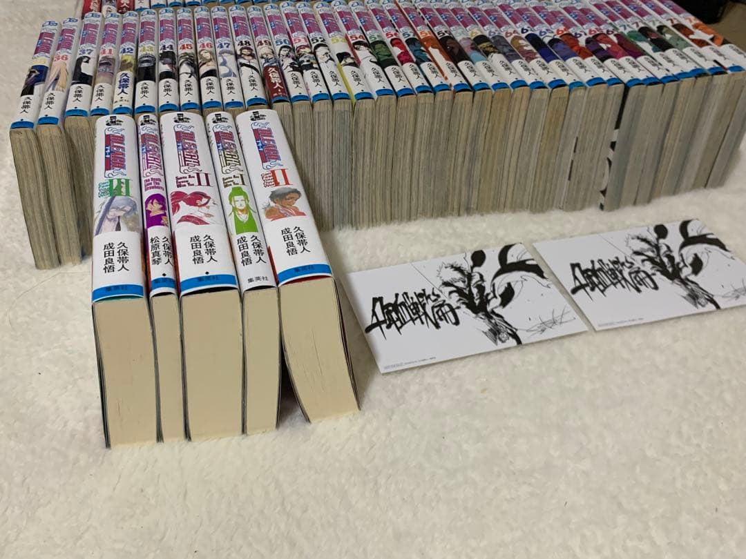 BLEACH 1巻〜37巻、41巻〜74巻、小説5冊、ポストカード