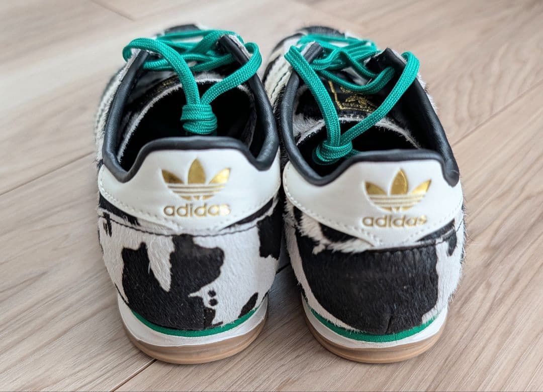 に*く様 アディダスオリジナルス SL62 ハラコ牛柄 22.5cm