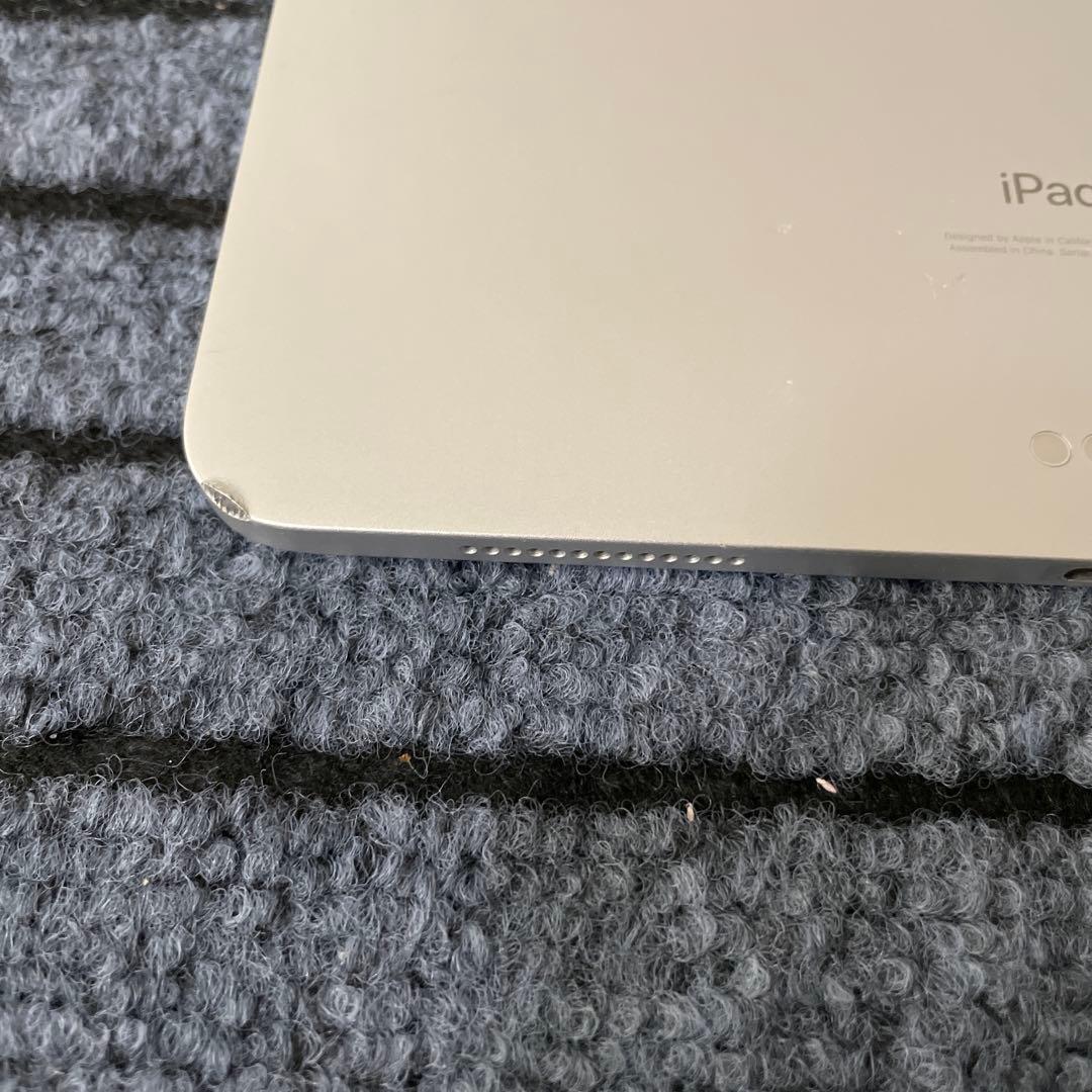 240 iPad Pro 11インチ 1世代 Wi-Fi　256GB シルバー