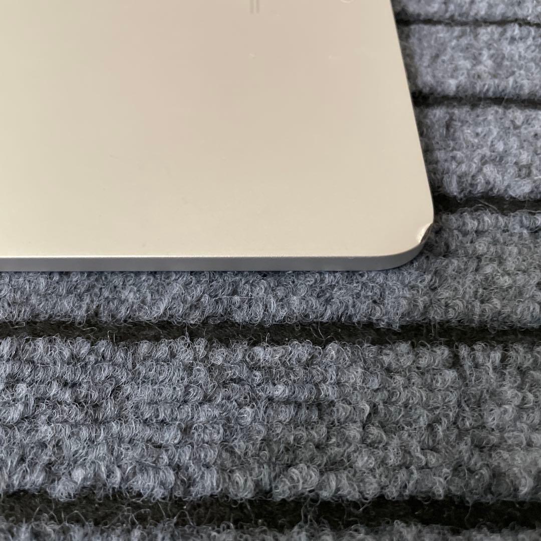 240 iPad Pro 11インチ 1世代 Wi-Fi　256GB シルバー