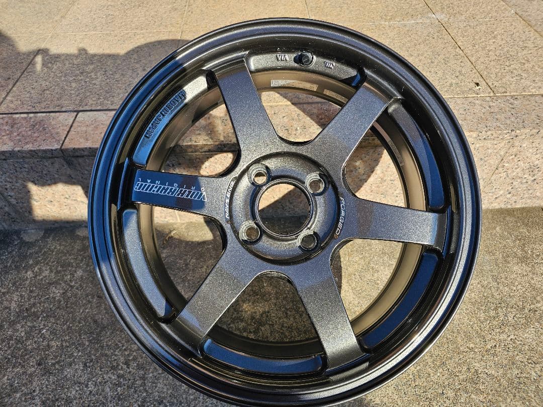 RAYS VOLK RACING TE37 SONIC 16インチ　１本