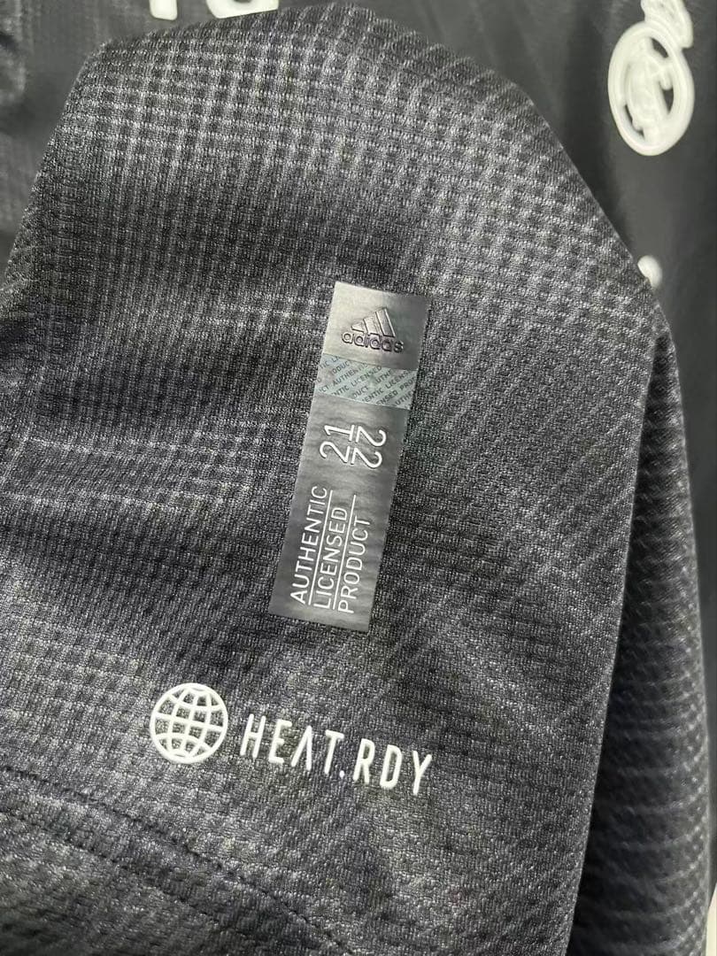 選手支給品レアル・マドリード21-22ユニフォーム VALVERDE バルベルデ