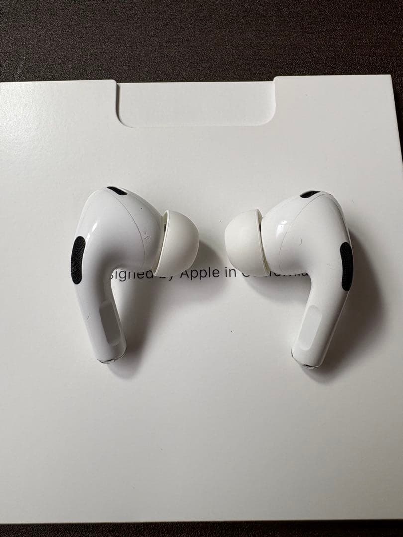AirPods Pro2 本体 充電ケース付き