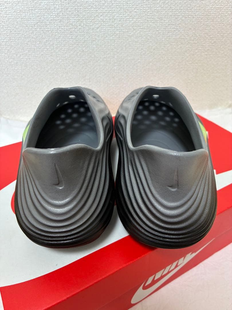 Nike REACTX REJUVEN8 グレーブラック/ライム