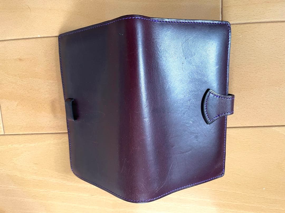 ムネカワ　Fasten ストラップ付縦長二つ折り財布Munekawa