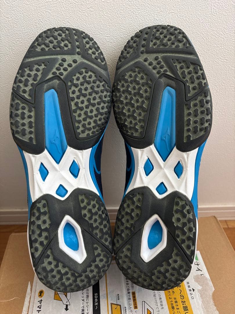 ウェーブエクシードライト2 ワイド　27.5 使用少美品