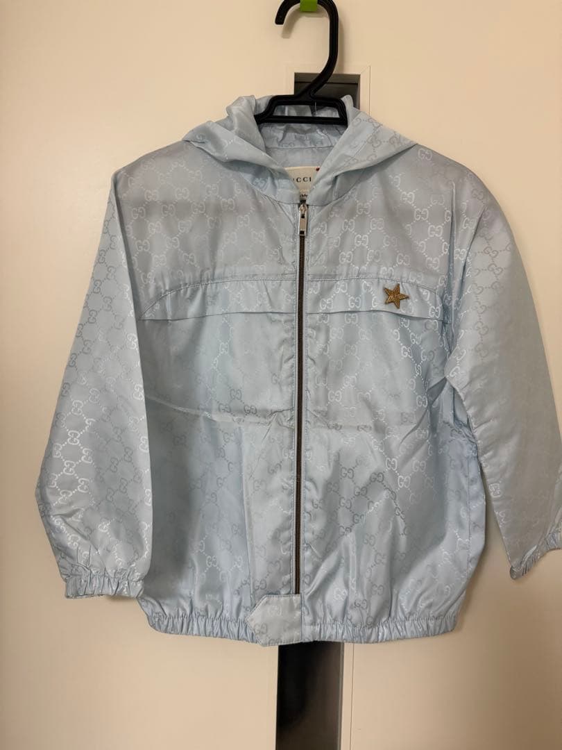 GUCCI キッズ　ウィンドパーカー
