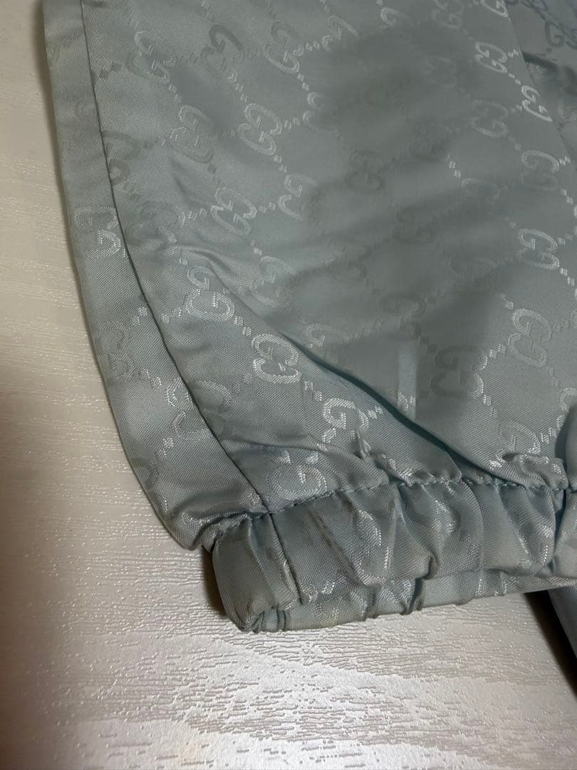 GUCCI キッズ　ウィンドパーカー